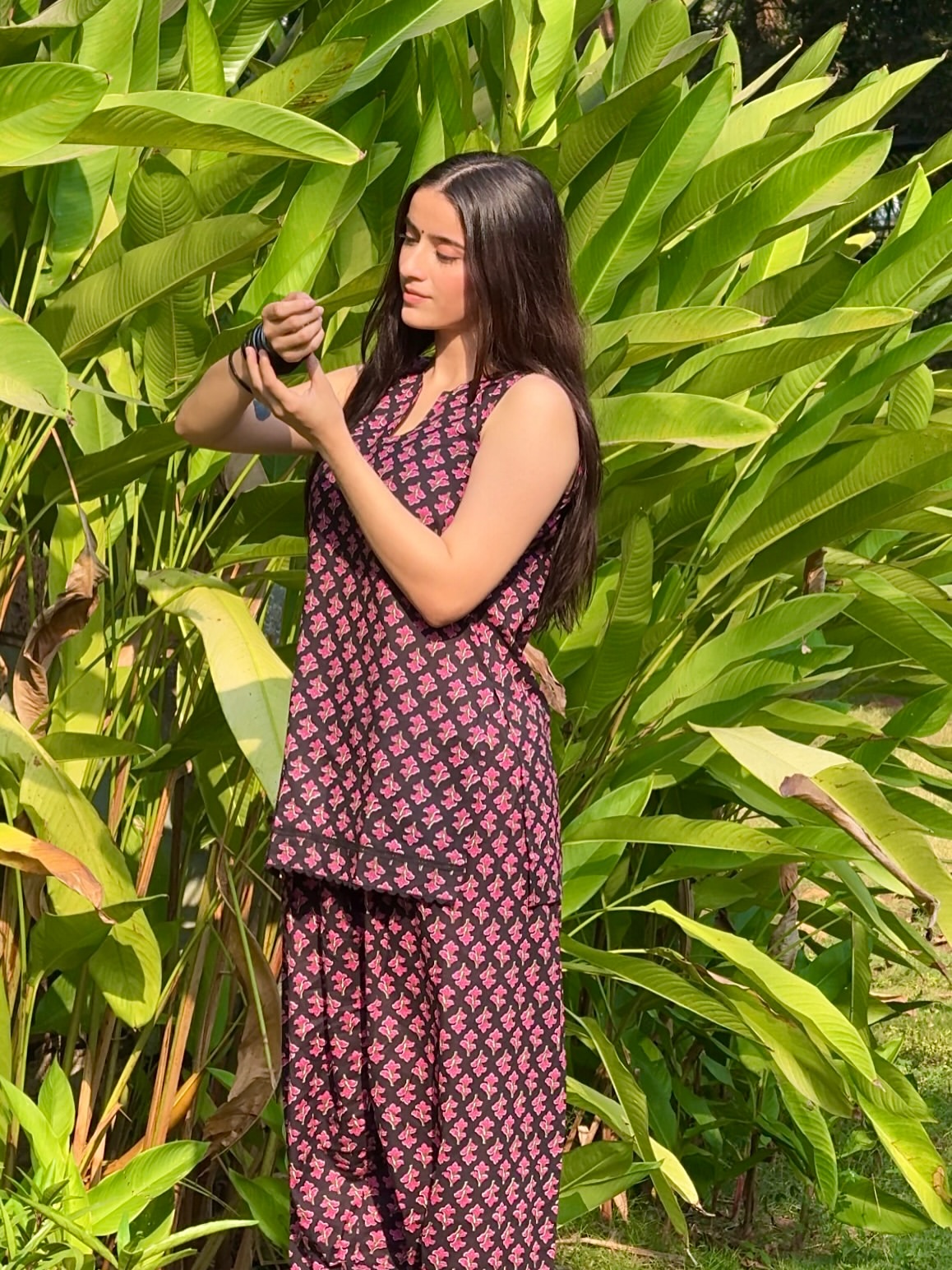 Women Ethnic Motifs Printed Regular Kurta Set