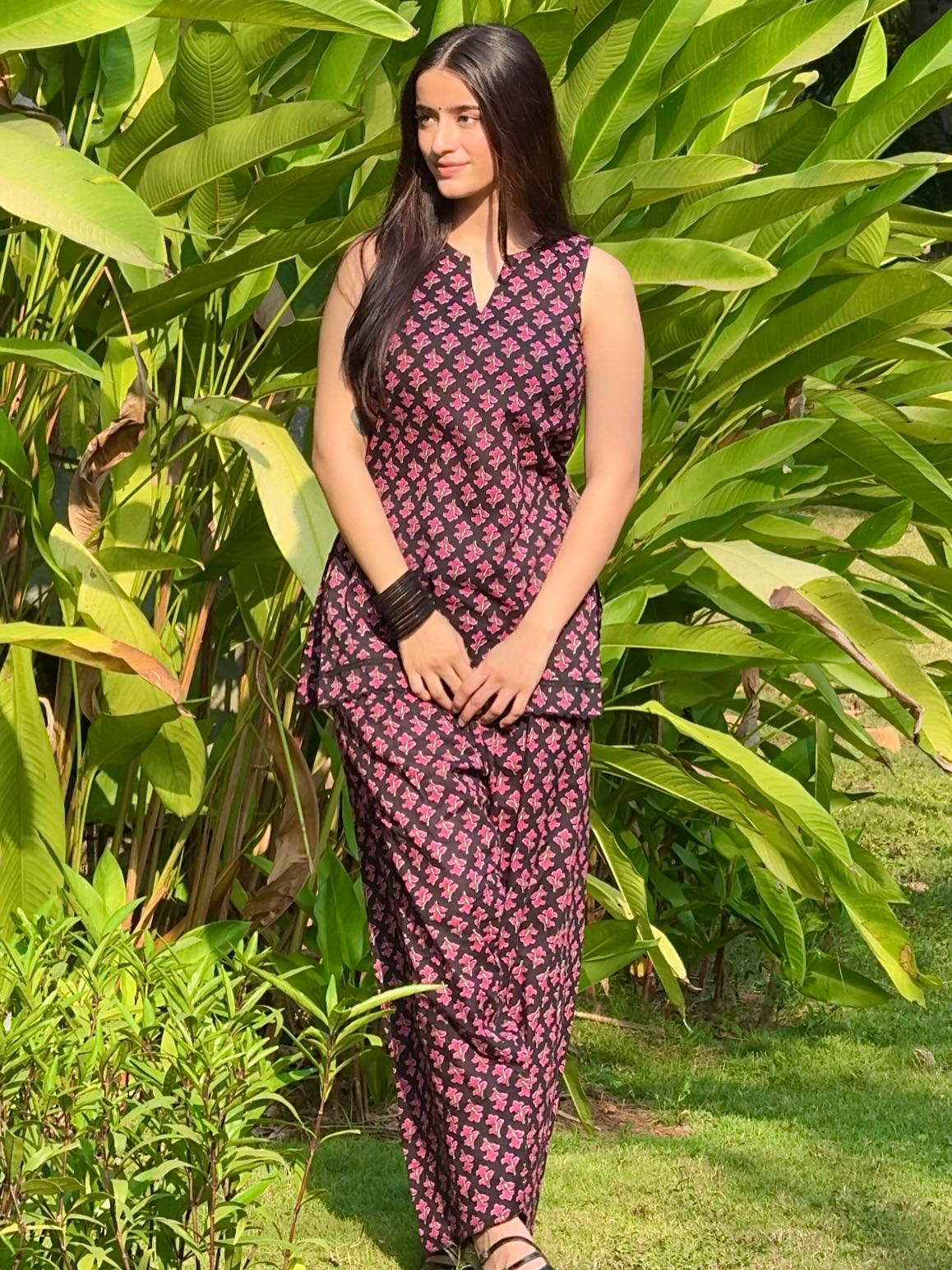 Women Ethnic Motifs Printed Regular Kurta Set