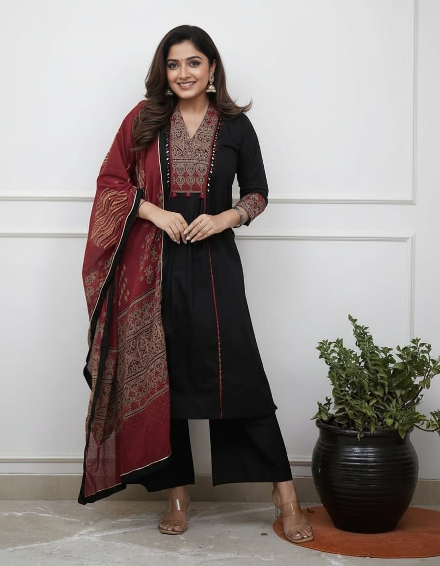 Black Embroidered Kurta Pant Set