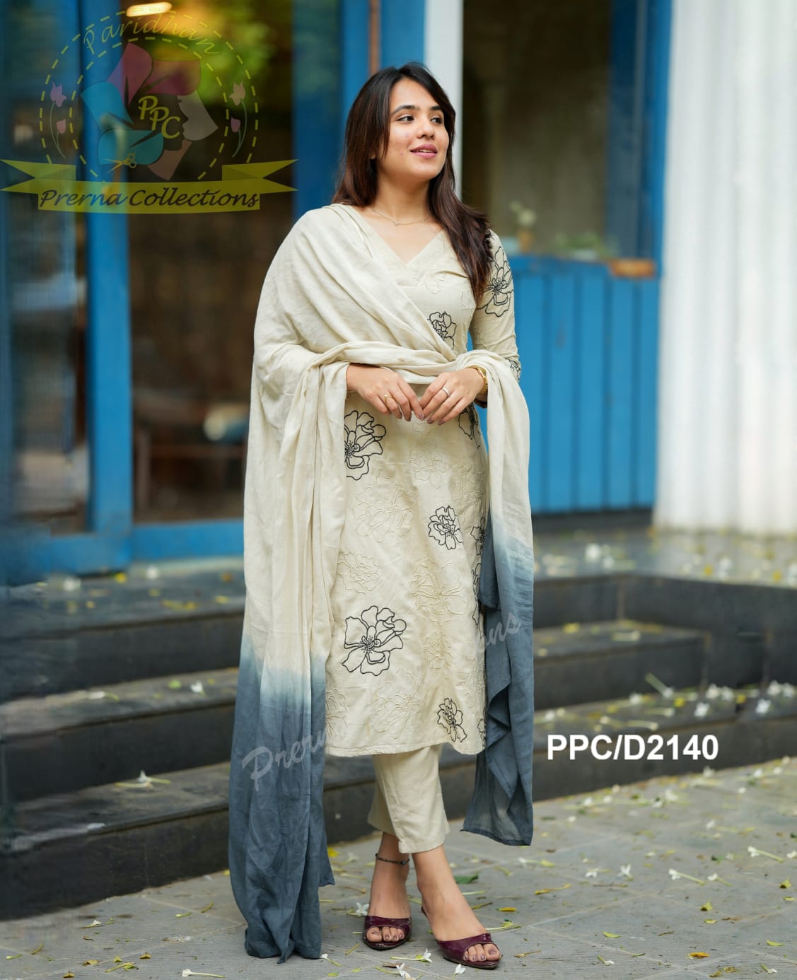 Elegant Floral Embroidered Kurta Set